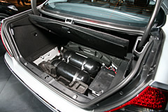 Mercedes-Benz E 200 NGT